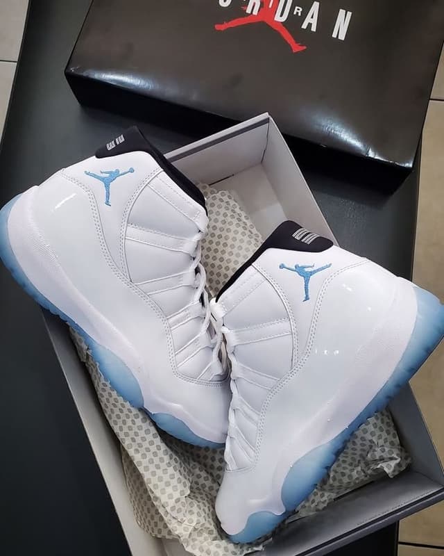 Air Jordan 11